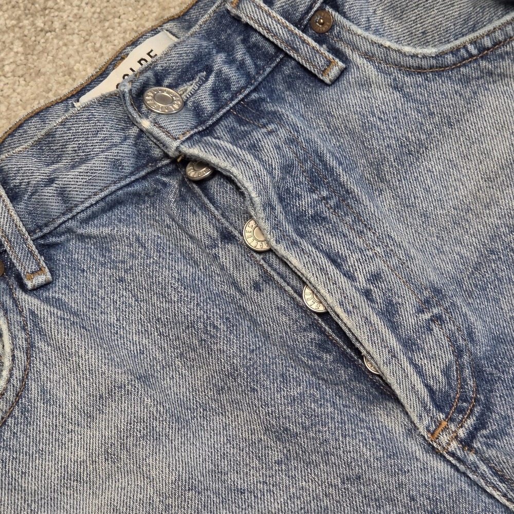AGOLDE Rumi Denim Cutoff Shorts 27 Cutoff 6" Frayed Bermuda Light Wash Preppy - Picture 2 of 8